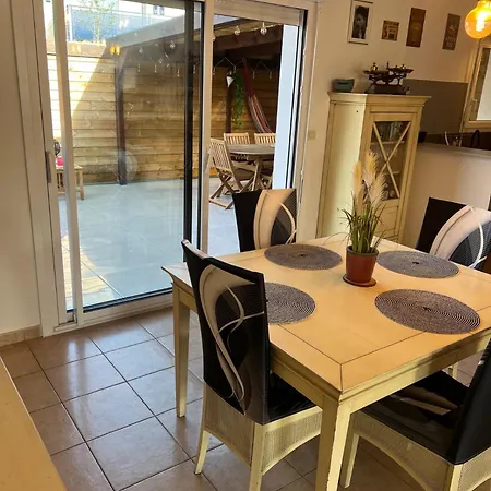 Tres Jolie Maison Familiale 3 *